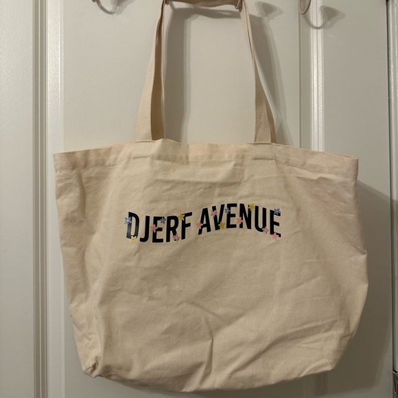 Djerf Avenue Tote Bag - Picture 3 of 4